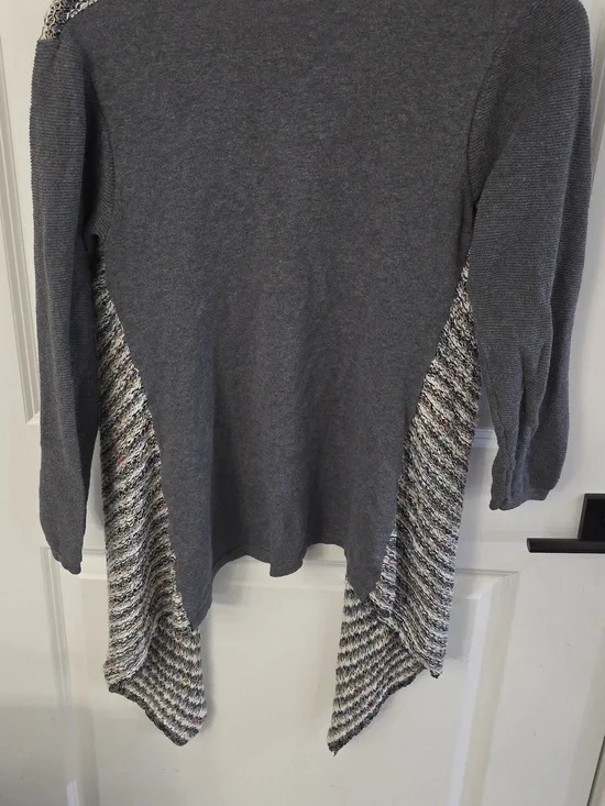 BKE Cardigan - Picture 6 of 7